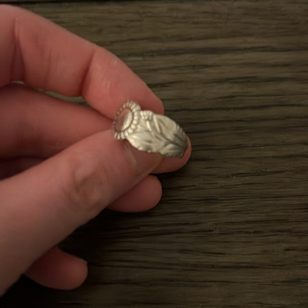Spoon Ring - Picture 2 of 3